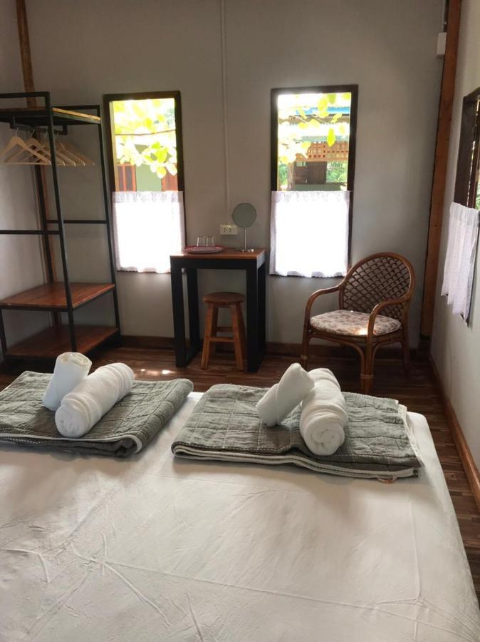 BAANYA HOMESTAY Ko Kret Nonthaburi Exterior foto